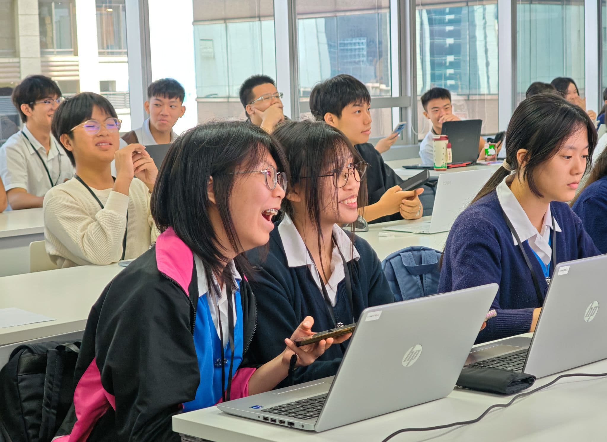 AlipayHK Secondary School Student UI Design Competition & Job Shadowing Program UI Workshop_9