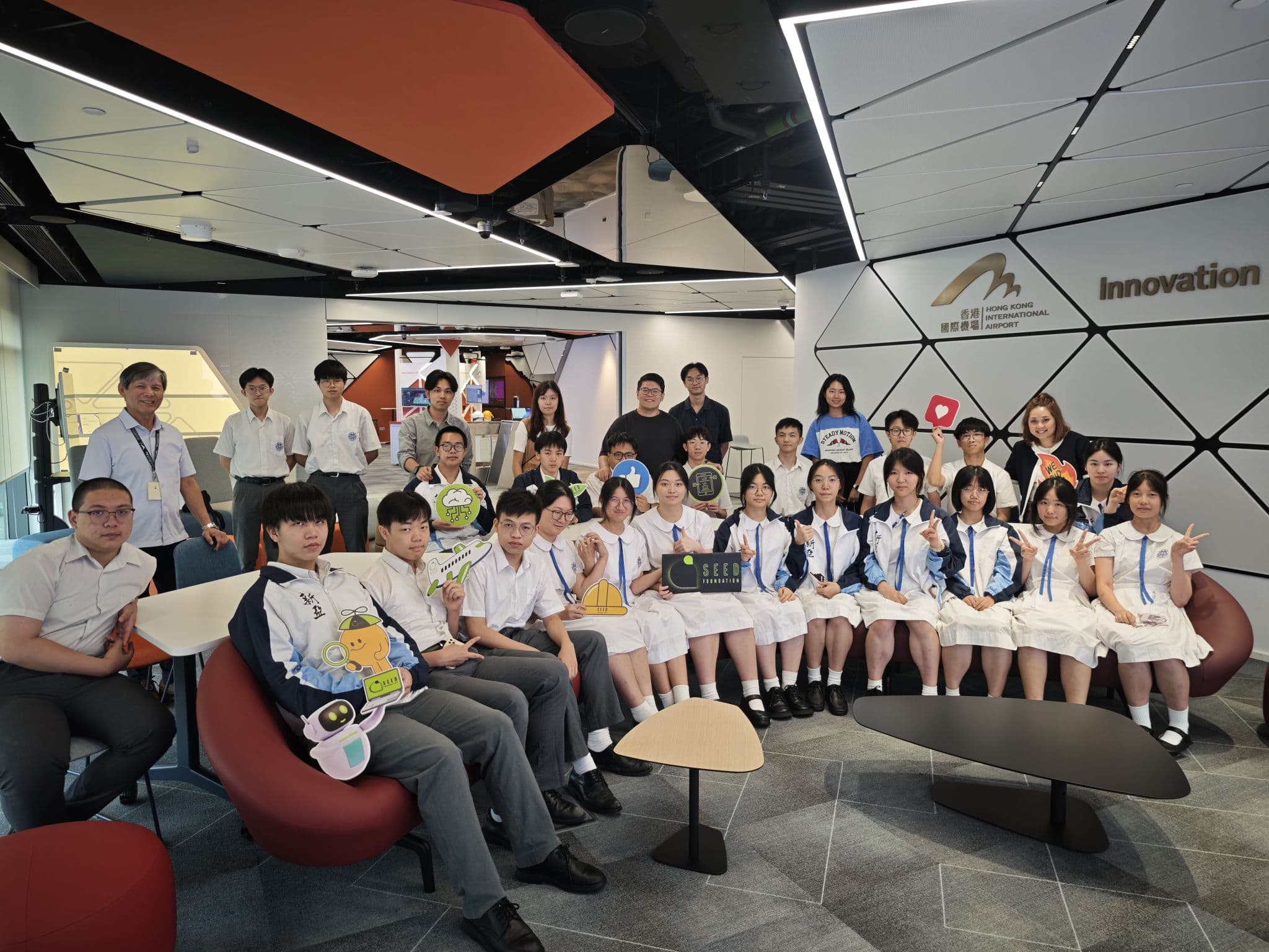 From Boarding Gates to Big Ideas- A Journey into Aviation Innovation_1